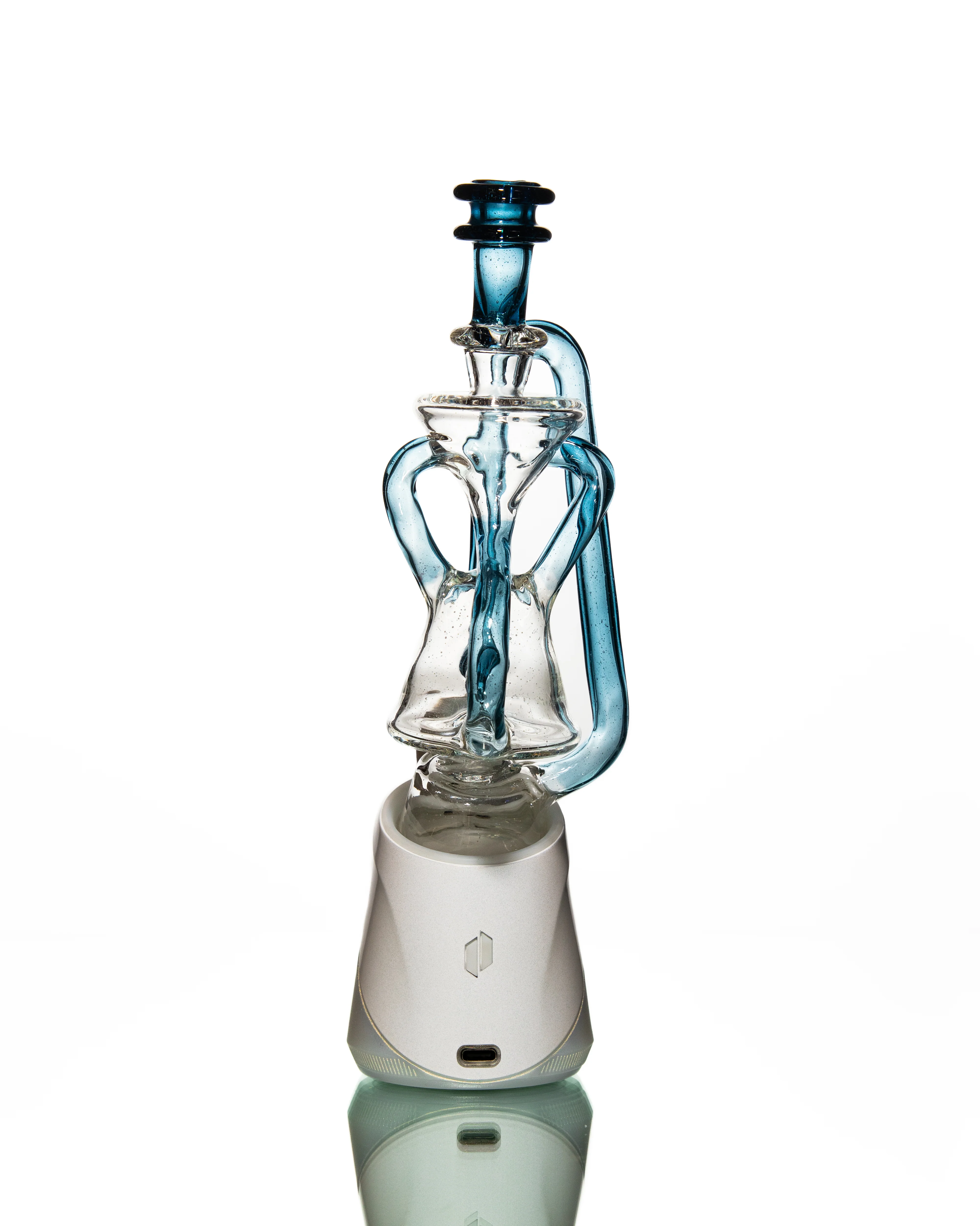 ManChild Glass - Puffco Duel Floater - Lucy & Atomic Stardust (UV) - Image 7