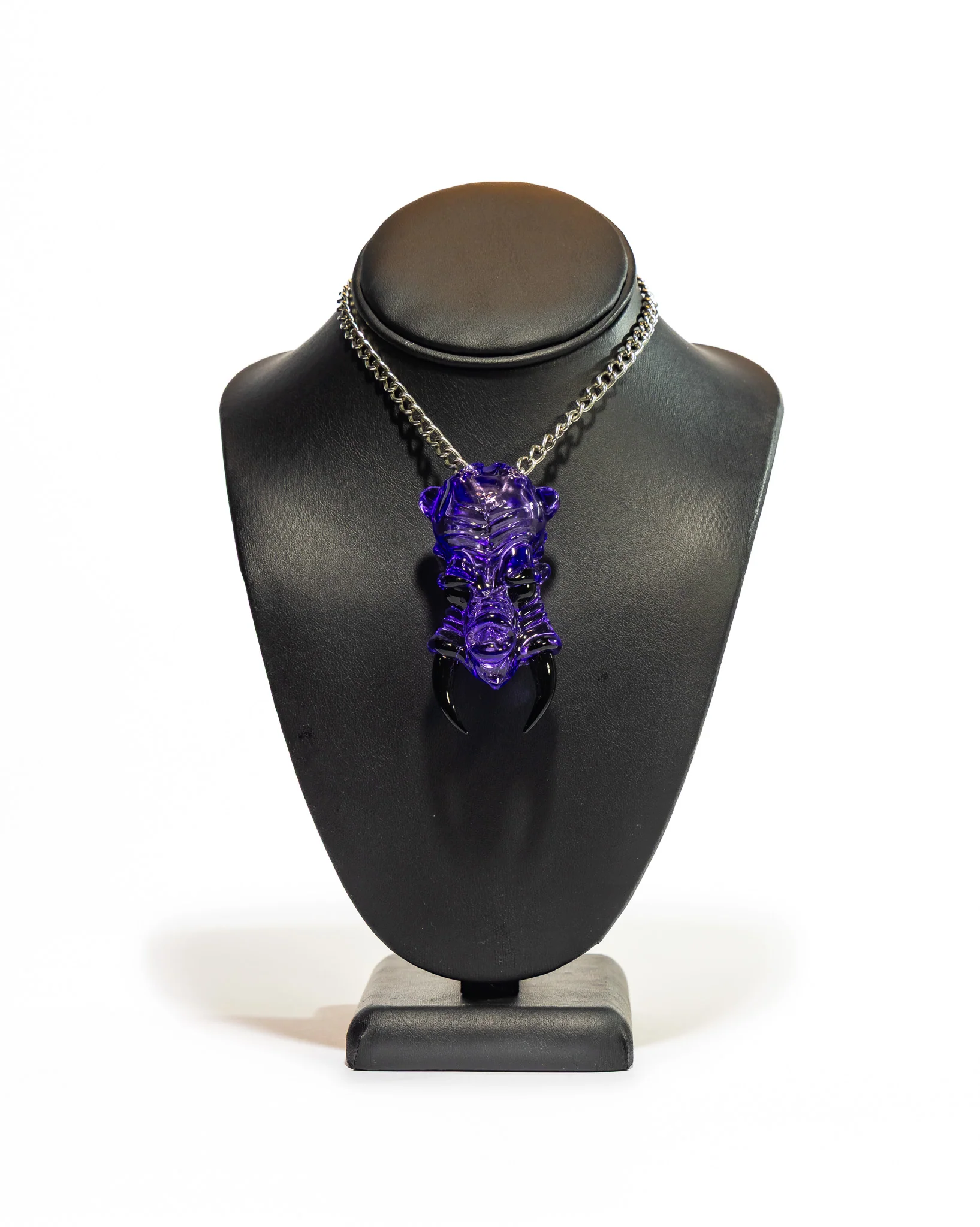 Shuhbuh - Head Pendant - Image 7